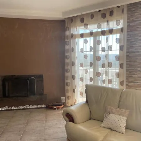 Seaviewperamou Apartment